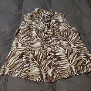 Christopher & Banks button up tank top